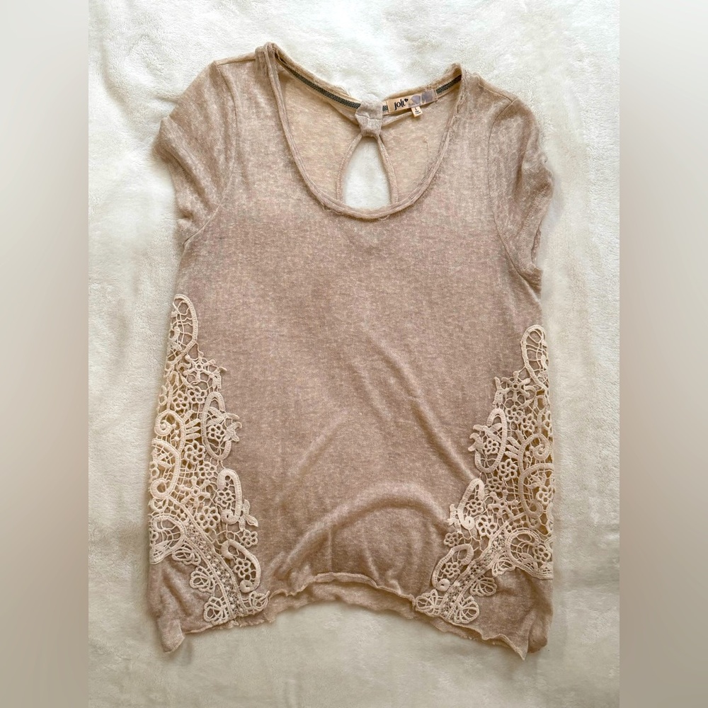 Jolt top size L. NWOT!